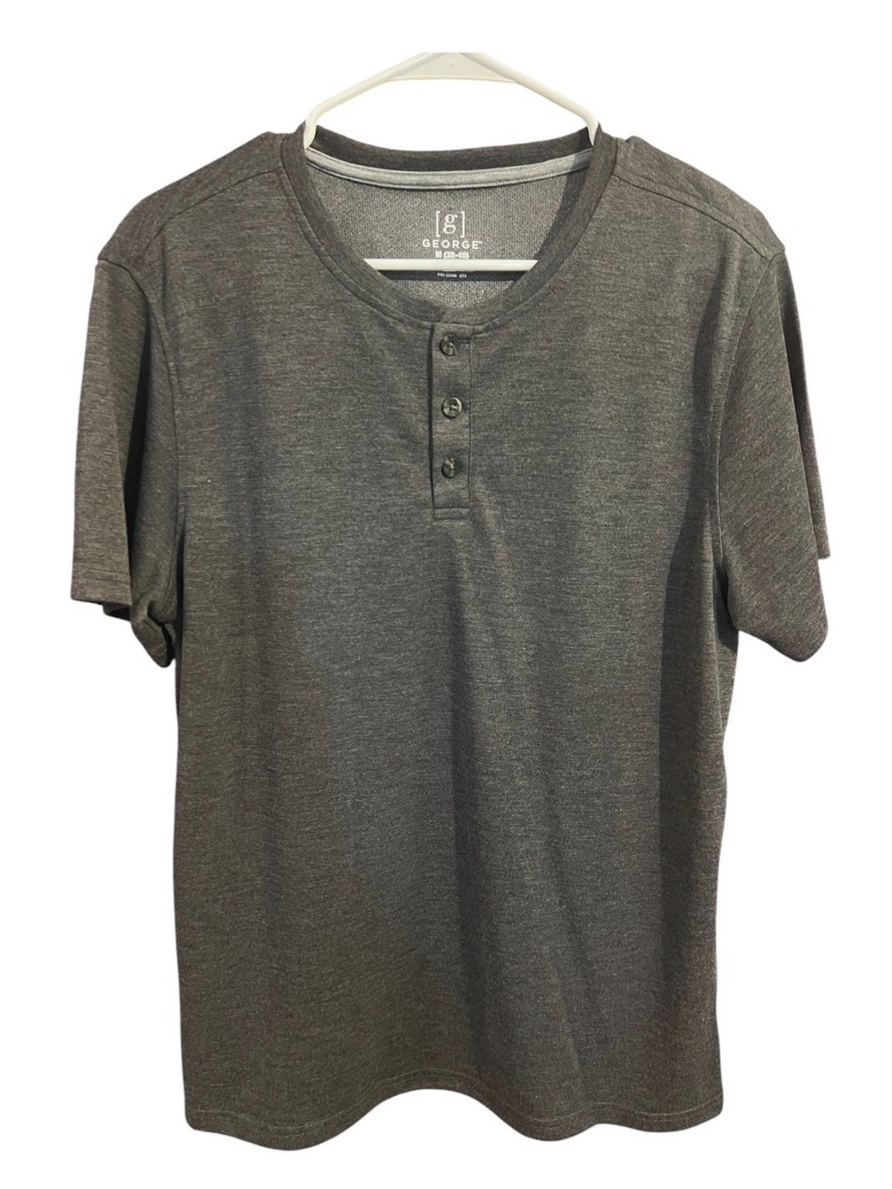 NWOT. George Men’s Short Sleeve Henley Shirt - Charcoal